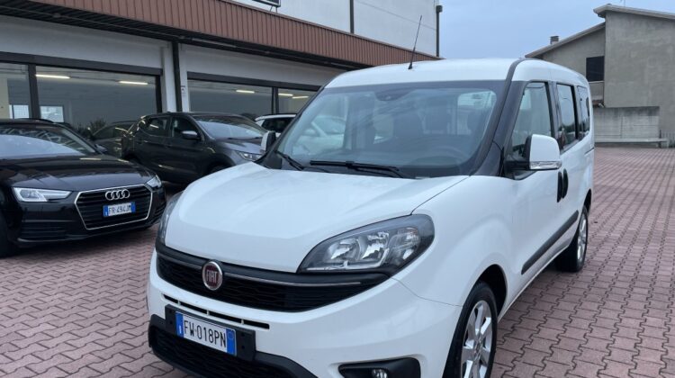 FIAT Doblo 1.6 MJT 16V 120CV Lounge Euro 6d-Temp