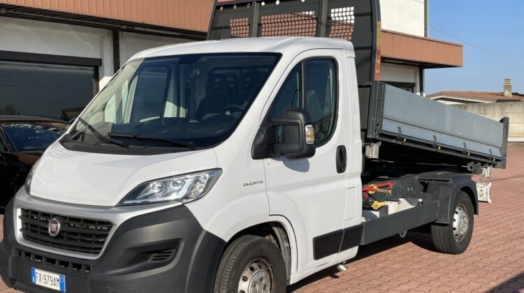 Fiat Ducato 2.3 MJT 130CV Ribaltabile + Gancio Traino Euro 6b