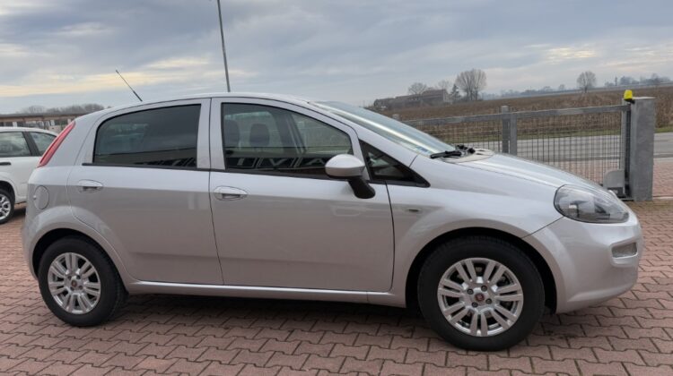 Fiat Punto 1.3 MJT II S&S 95 CV 5 porte Street Euro 6b