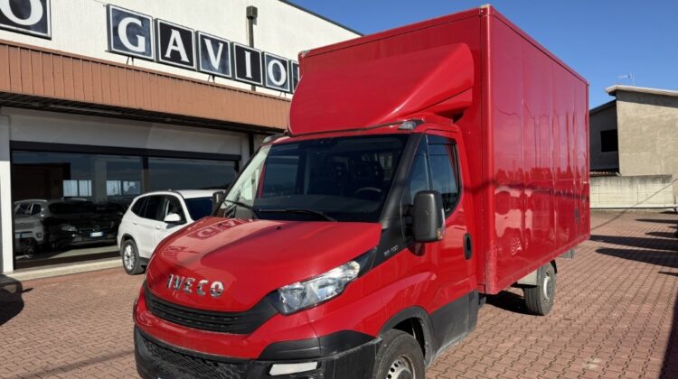 IVECO Daily 35S12 2.3 HPT PL Cabinato Euro 6b